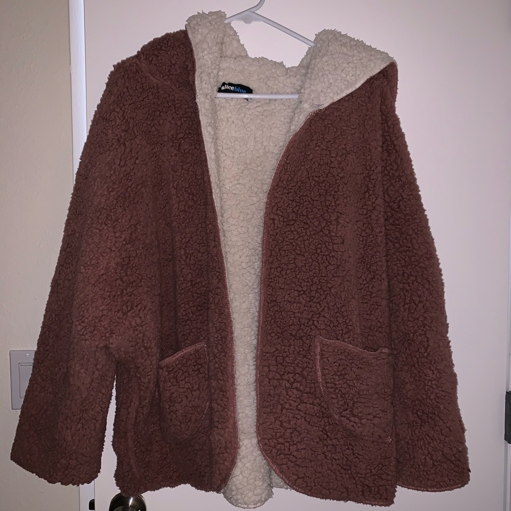 Reversible sherpa jacket
